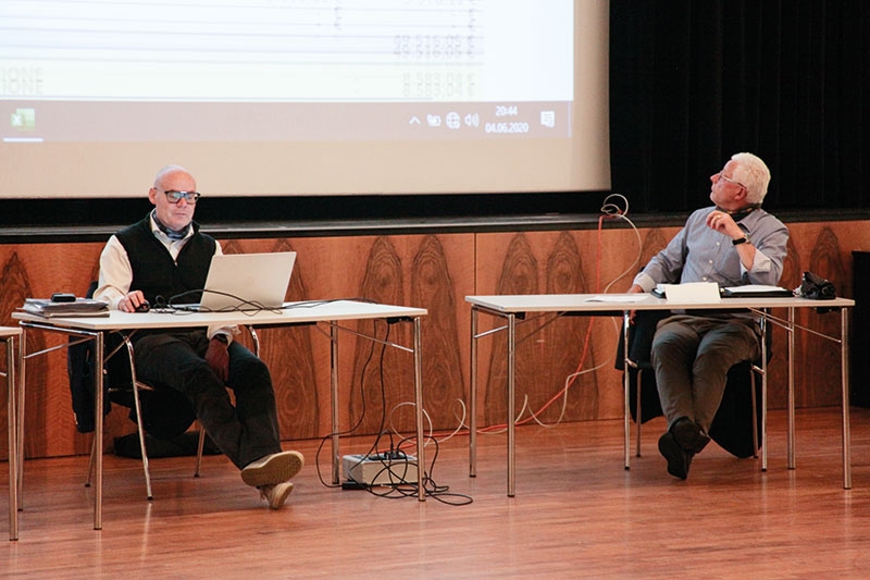Der Schludernser Gemeindesekretär Sekretär Christian Messmer und BM Peter Trafoier: Vorteile auch für Kleingesellschafter