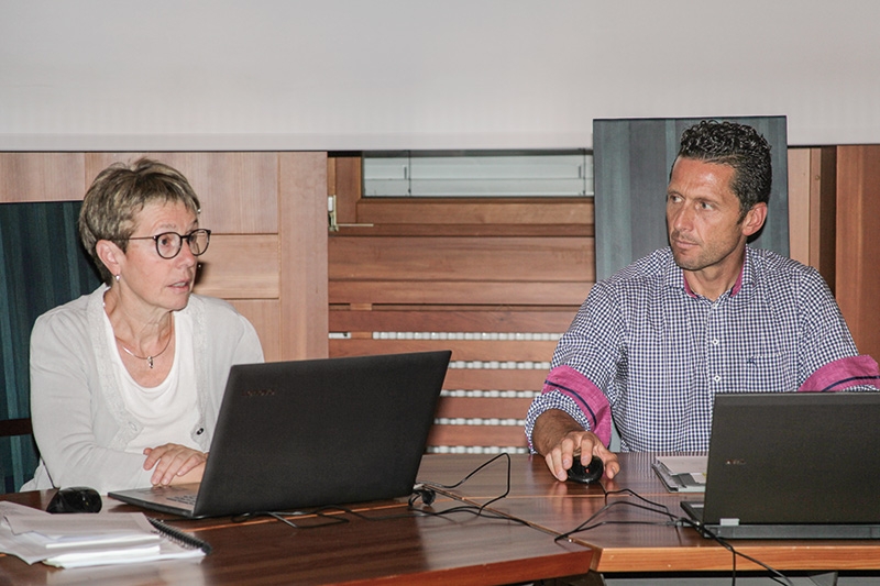 Mit Entsetzen nimmt BM Ulrich Veith die Stellungnahme der Generalsekretärin Monika Platzgummer Spiess zur Kenntnis: „Die Gemeinde möge keine Spekulationsgeschäfte eingehen.“