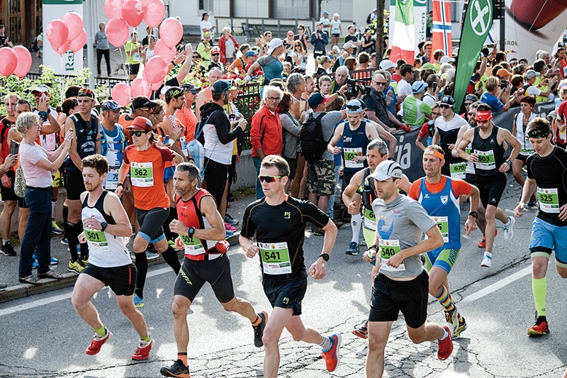Der Startschuss für den Marathon und für das Rennen der Classicstrecke fiel in Prad