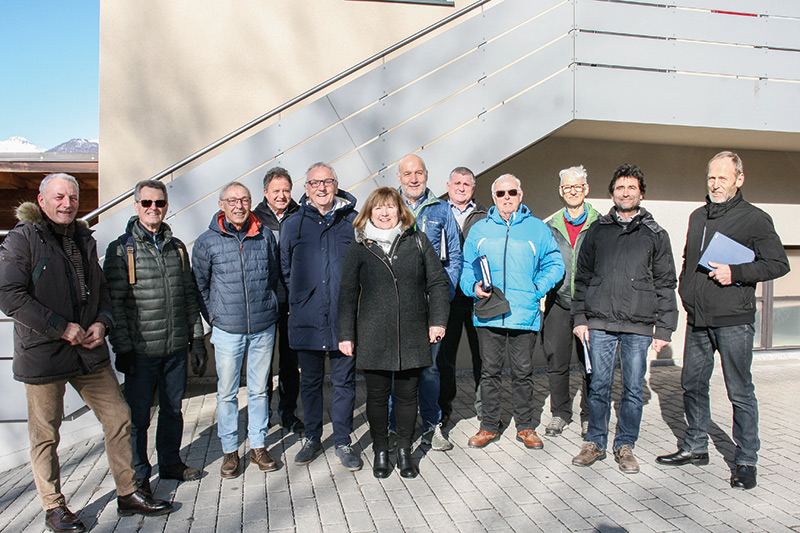 v. l. Luis Frank, Robert Ruepp (Chorleiter), Wolfgang Muntetschiniger, Franz Marseiler, Heini Riedl, Conny Tischler (Chorleiterin Kirchenchor), Oskar Wegmann, Elmar Luggin, Hermann Tonner,  Oskar Schweigkofler, Karl Ruepp und Peter Rauch