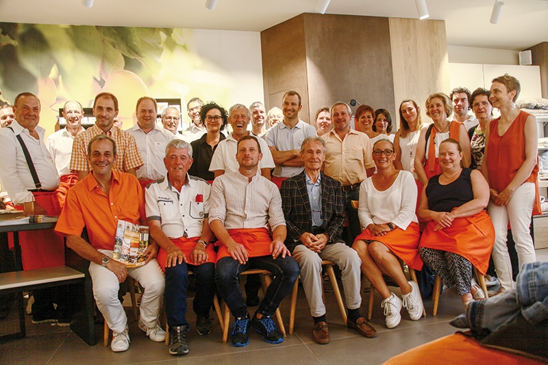 Veranstalter, Vereine, Künstler, Kulturtreibende, Mitwirkende, Leute mit offenem Geist: Die Gastgeber in Laas sind wie eine große Familie - auch und besonders für das Kulturfest Marmor&Marillen