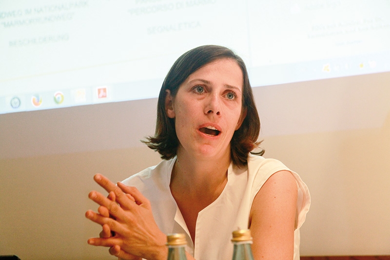 Die Architektin Heike Pohl ist mit der Beschilderung und mit der Planung des „Marmorrundweges“ beauftragt