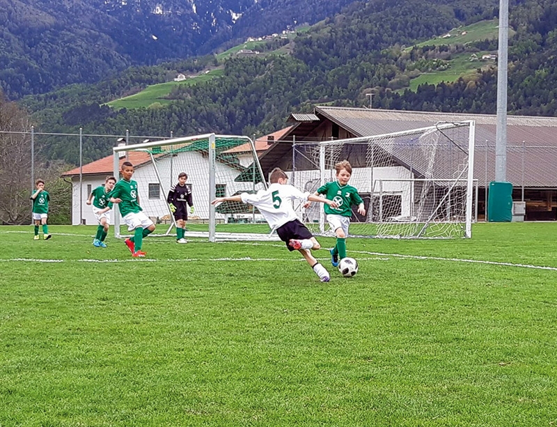 Durch den VSS-Fußball  kann auch im Vinschgau fleißig an der Förderung des Nachwuchses gearbeitet werden