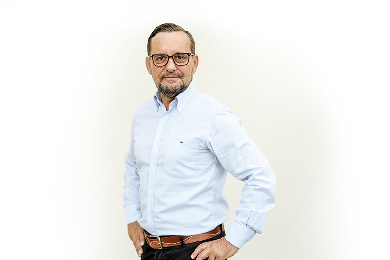 Daniel Riedl aus Prad ist Kundenberater bei Generali Meran und wurde zum 3. Mal in Folge erfolgreichster Verkäufer Italiens. In ganz Italien arbeiten insgesamt rund 2.500 Kundenberater.