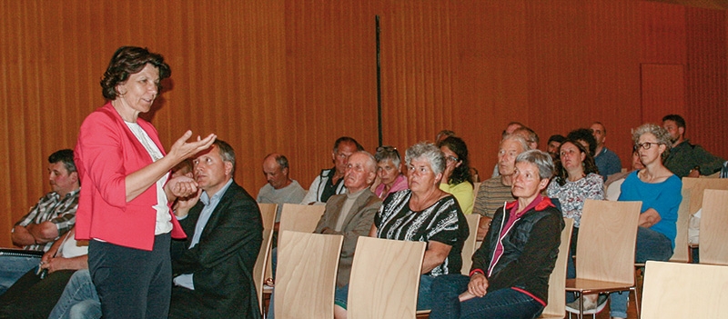 LR Maria Hochgruber Kuenzer in Taufers i. M.: „Man darf künftig neues Bauland nur noch ausweisen, wenn der Leerstand genutzt ist“