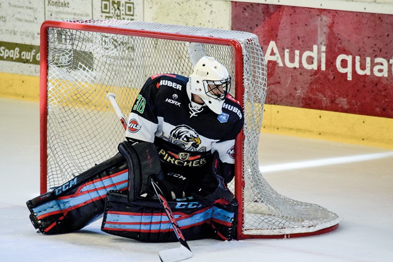 Nach 13 Jahren streift sich Thomas Tragust wieder das Meraner Trikot über.