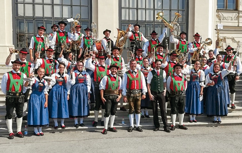 Die Musikkapelle Tschengls konzertierte vor dem Oberen Belvedere
