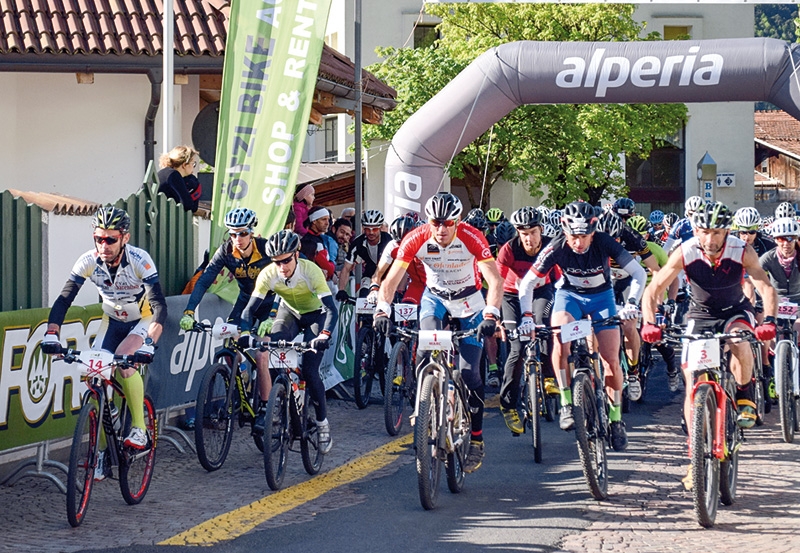 Gestartet wurde auf den Mountainbikes