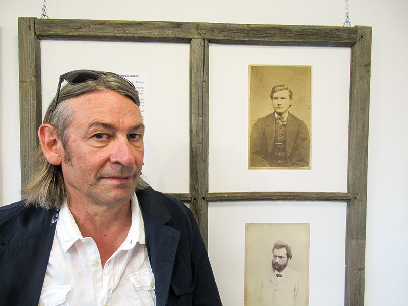 Der Laaser Künstler Reinhold Tappeiner präsentierte und inszenierte am 11. Juni sein neu erbautes Atelier am Lechner Marmor-Werkplatz. 