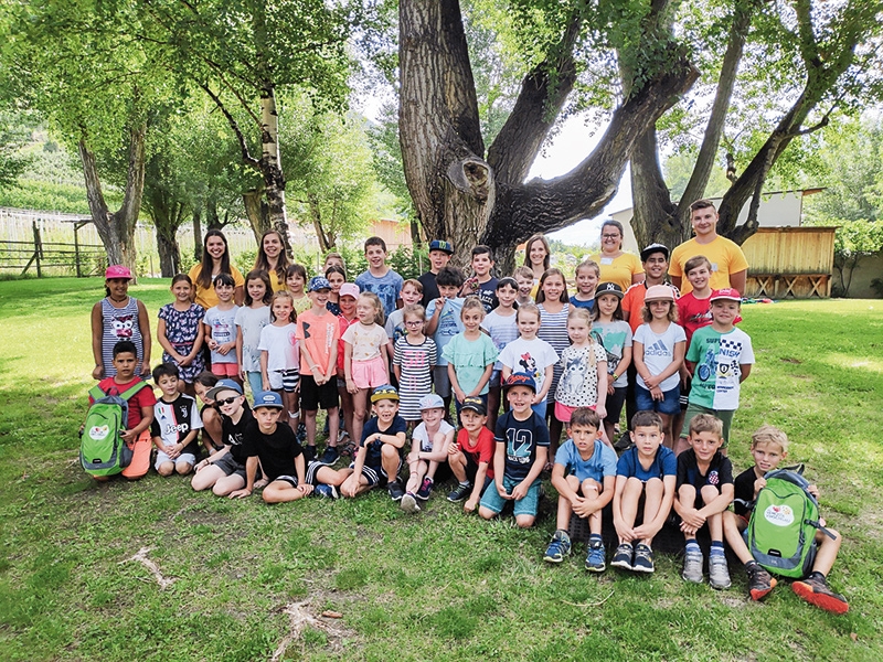 Am Kindersommer in Schlanders nahmen 46 Kinder teil, die Erlebniswochen in Latsch wurden von insgesamt 32 Kindern besucht