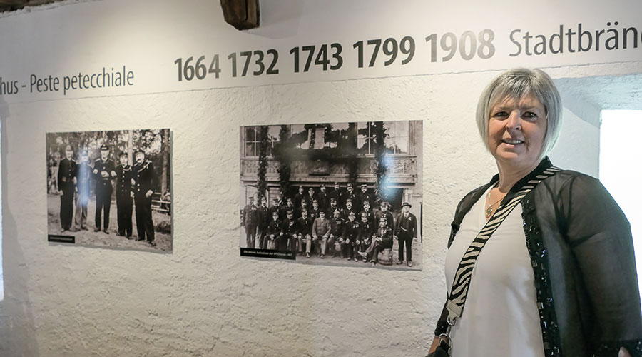 Ausstellungskuratorin Helene Dietl Laganda im Schludernser Torturm