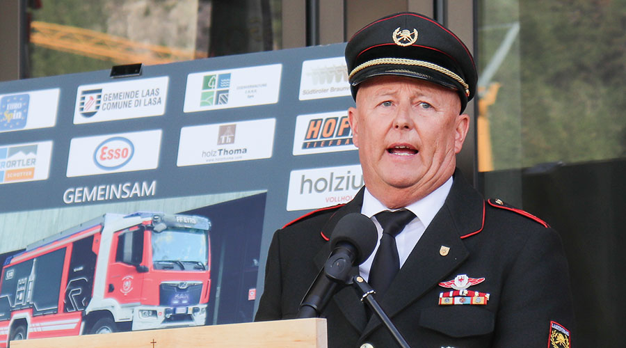 « Ein Gerätehaus ist der Mittelpunkt der Feuerwehr. Die Kameraden meistern den Dienst freiwillig aber in höchster Professionalität - immer zum Wohle der Bevölkerung. LFP Martin Künig