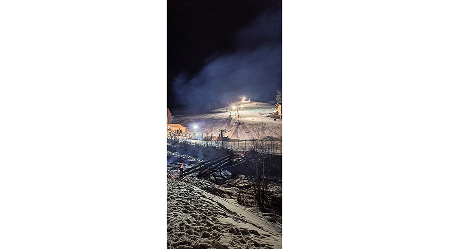 Die Skiarea Ramudla bei Nacht (Foto: Karin Thöni)