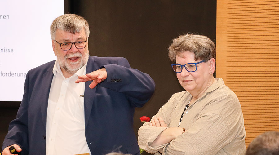 Es referierten die Universitätsprofessoren Gottfried Tappeiner und Ulrike Tappeiner