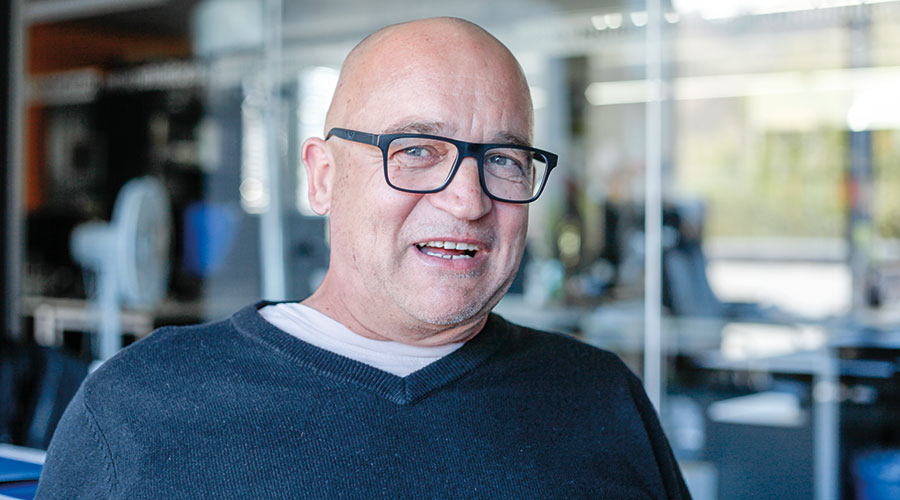 Der Präsident der Touristik und Freizeit GmbH Ronald Patscheider freut sich über die raschen ersten Baufortschritte am Watles