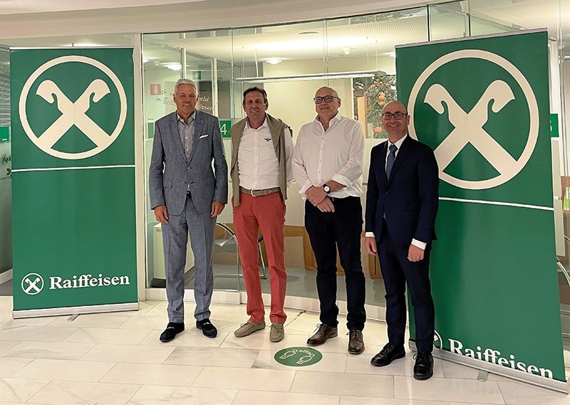v. l.: Erich Ohrwalder (Obmann), Kurt Tapppeiner, Kurt Leggeri, Michael Grasser (Direktor)