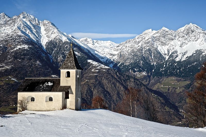 Maria im Schnee.