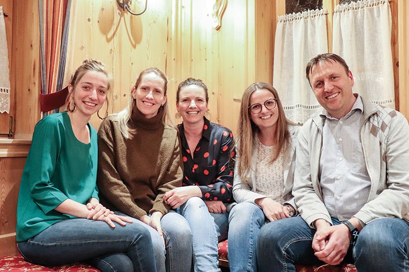 v. l. Angelika Alber, Heike Fleischmann, Petra Koch, Karin Brugger und Ivan Runggatscher