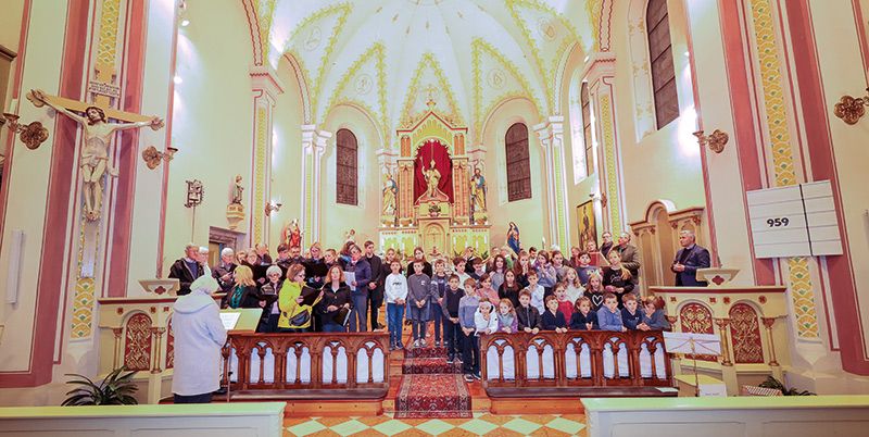 Berührende Marienlieder und Instrumentalstücke erklingen in der Pfarrkirche von Stilfs