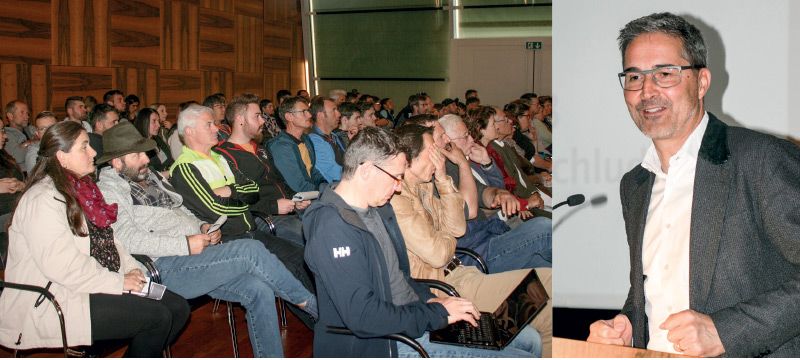 Landeshauptmann Arno Kompatscher spricht als Ehrengast zu den Grenzpendlerinnen und Grenzpendlern