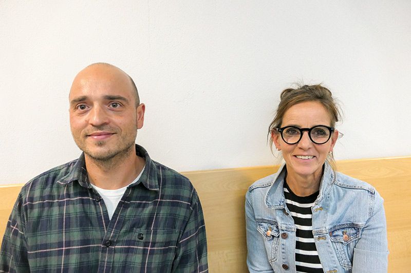 Manuel Rammlmair von der Sozialgenossenschaft Vinschgau (SOVI) und Karin Tschurtschenthaler, die Direktorin der Sozialdienste in der Bezirksgemeinschaft Vinschgau
