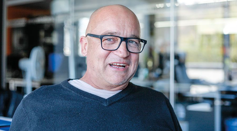 Der Präsident der Touristik und Freizeit GmbH Ronald Patscheider freut sich über die raschen ersten Baufortschritte am Watles