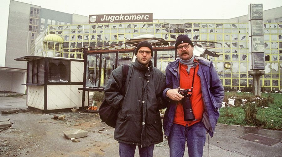 Gabriel Grüner und Fotograf Uli Reinhardt 1993 im belagerten Sarajevo