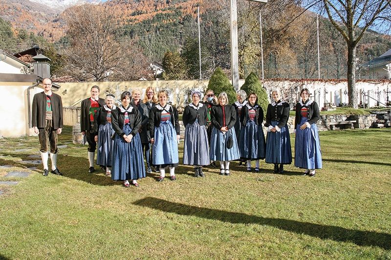 Sie feierten das Cäcilia Fest in der Eyser Pfarrkirche. Die Ehrungen und die Übergabe der Diplome an verdiente Mitglieder bei einem Festessen müssen warten bis sich die Corona-Lage wieder beruhigt.