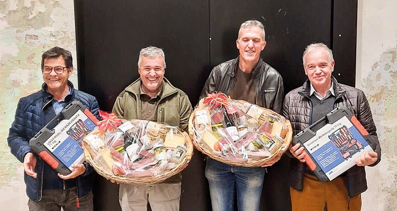 Die beiden erstplatzierten Teams