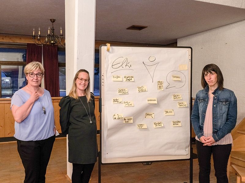 v.l.: Beatrix Abarth, Natalie Telser und Barbara Stecher vom neu gegründeten Eltern-Kind-Zentrum ELKI Obervinschgau erzählten von ihren Tätigkeiten, Herausforderungen und Visionen für die Zukunft.