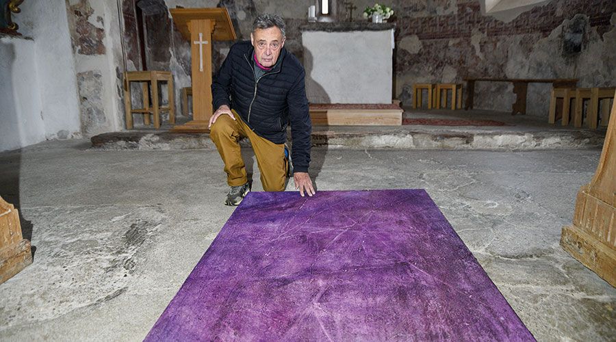 Jörg Hofer und sein Bild „Karfreitag“