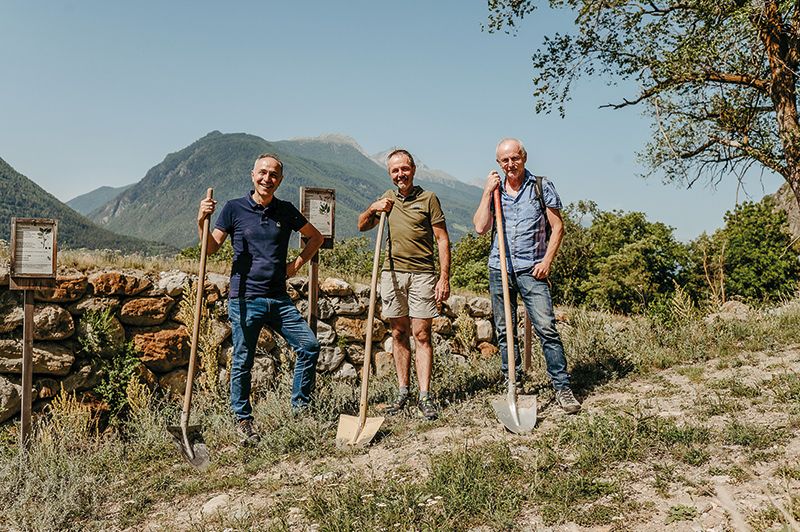 v.l.: Georg Pircher (Fortinspektorat Schlanders), Thomas Oberhofer (VIP) und Peter Tscholl (Imkerverein Latsch).