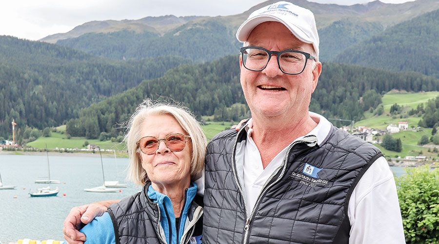 Präsident Arnold Ortler und seine Frau Edith danken den Helferinnen und Helfern