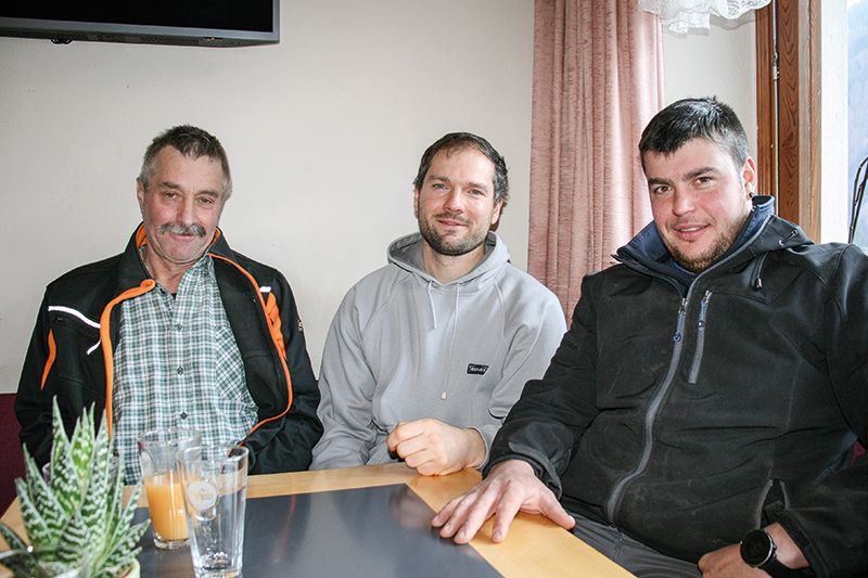 Herbert Spiess, Benjamin Fliri und Thomas Schöpf suchen verzweifelt einen Schäfer/eine Schäferin für den Sommer