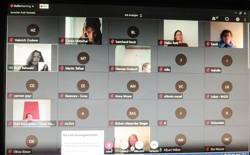 Über die Plattform GoToMeeting.com gab es einen digitalen Stammtisch über Wohnmodelle der Zukunft. 70 Personen nahmen teil und tauschten über Internet ihre Erfahrungen und Ideen aus.