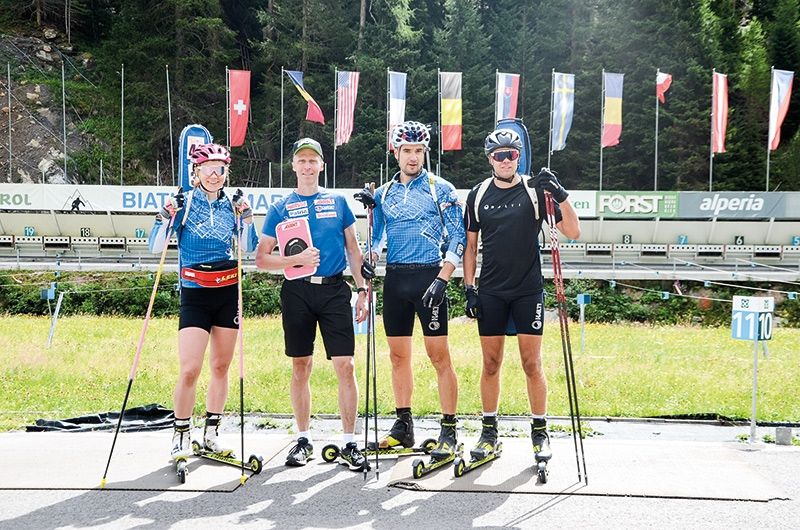 Einige der finnischen Gäste (v. l.): Suvi Minkkinen, Coach Jonne Kähkönen, Olli Hiidensalo und Jaako Ranta