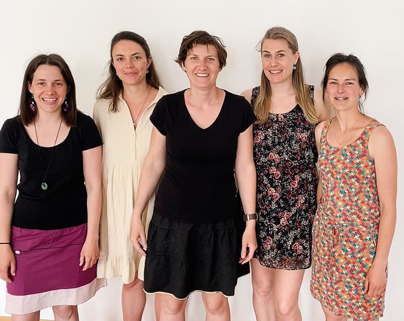 Mit dem Watturnier sammeln sie für das Projekt Vida y Esperanza v. l.: Ruth Dietl (Latsch), Eva Aurich (Naturns), Sabrina Eberhöfer (Laas), Magdalena Tschöll (Passeier) und Sarah Kofler (Lana)