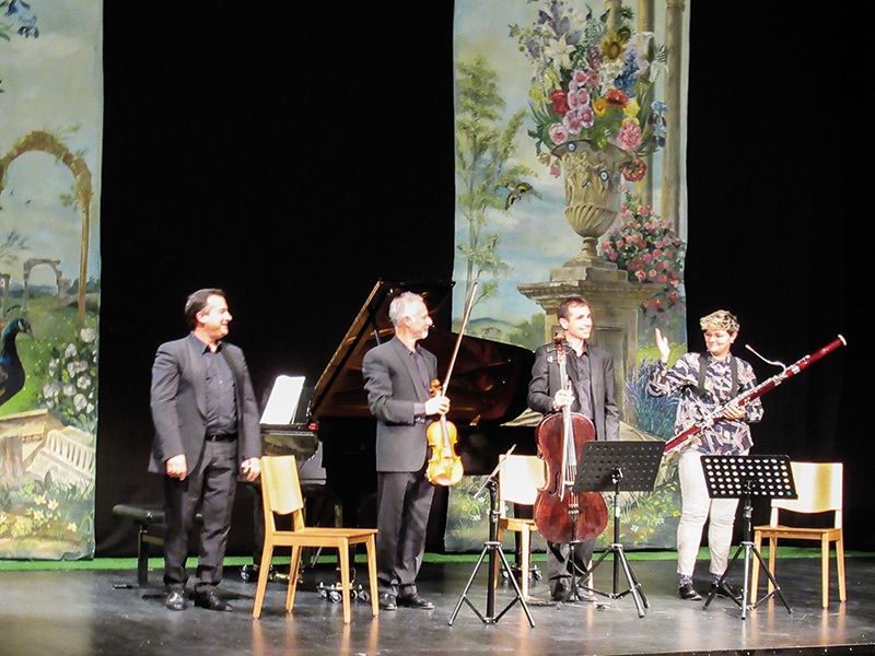 Musik für die Seele war der Titel des Konzertes am 28. August im Kulturhaus Schlanders. Neben den drei Musikdozenten Giacomo Batterino (Klavier), Marcello Defant (Violine), Sebastiano Severi (Violoncello) trat auch die Schlanderser Nachwuchsmusikerin Elisa Horrer (Fagott) auf.