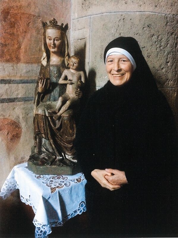 Sr. Pia, ehemalige Priorin des Klosters Müstair, ist am 22. November 90 Jahre alt geworden.
