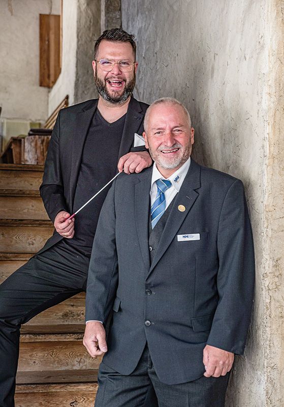 Der Dirigent Tobias Mair (links) und der Interviewpartner und Präsident der Musica, Dumeng Fallet