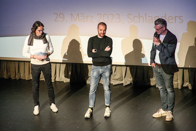 v. l.: der Vertreter des Unternehmerverbandes Bezirk Vinschgau Gustav Rechenmacher (Systems GmbH), Luca Marcona (EWOS) und Thomas Moriggl (Moriggl GmbH)