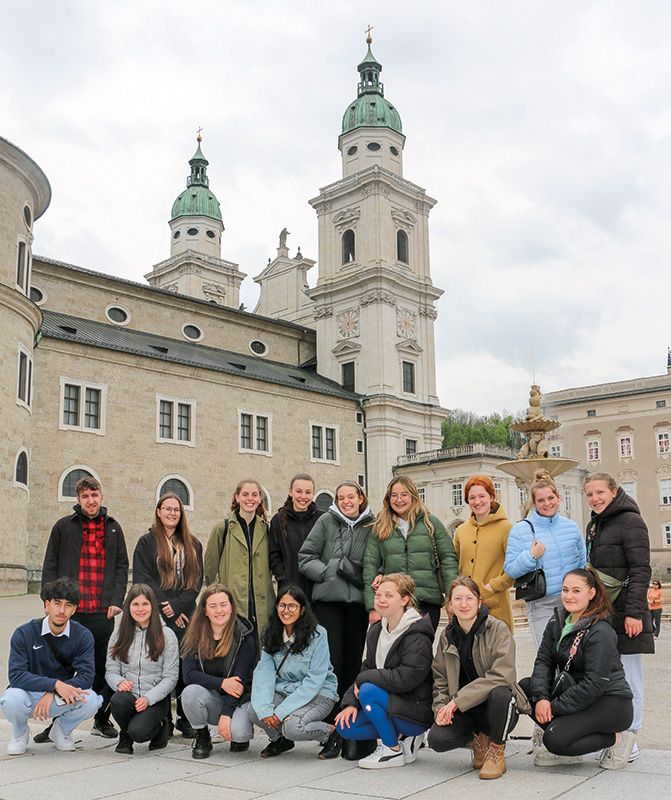 Für die Maturant:innen war die erste Station der Bildungsreise war die Geburtsstadt Mozarts, Salzburg