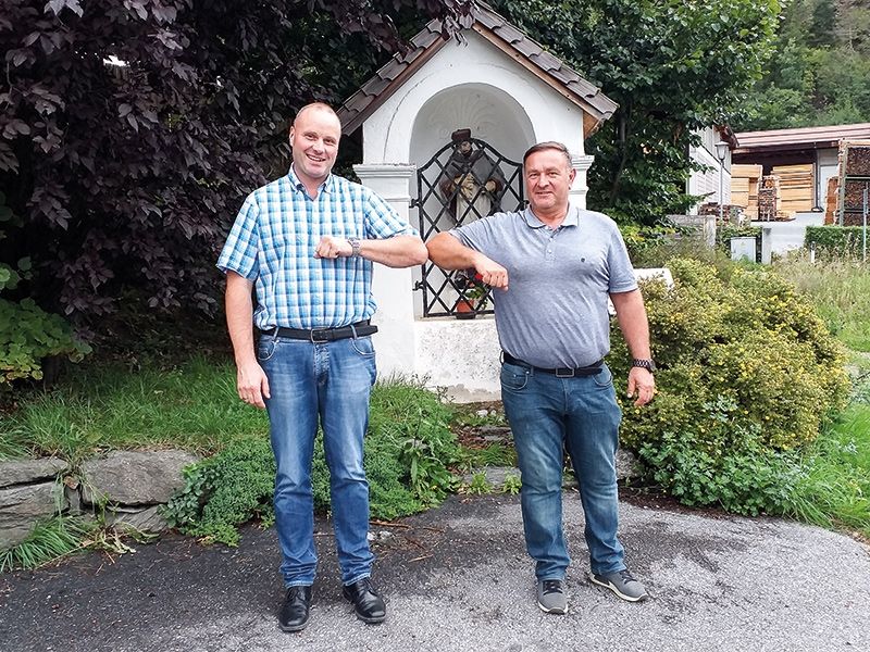Der Fraktionsvorsteher von Morter Christian Stricker und der Obmann der Musikkapelle Goldrain/Morter Harald Plörer: „Da kann man auch mit Wenig Viel bewegen.“