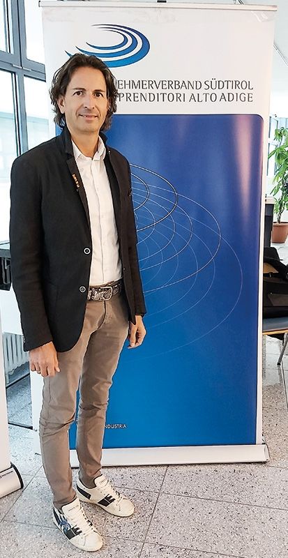 Gustav Rechenmacher von Systems GmbH ist als Bezirksvertreter bestätigt worden. Ulrich Linser (Baumänner GmbH) wird ihm als Stellvertreter zur Seite stehen.