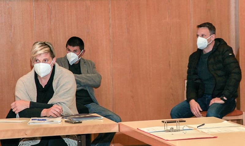 Wir wollen uns nicht Ortsunkundigen ausliefern.. Die Freiheitliche Gemeinderätin Sabine Zoderer (links)