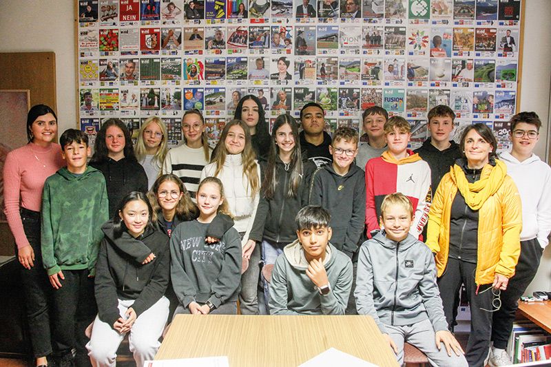 Die Klasse 3B der Mittelschule Naturns zu Besuch in der Vinschgerwind-Redaktion