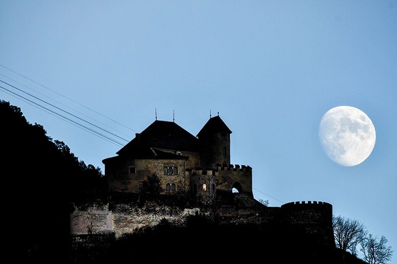 Der Mond über Annaberg.