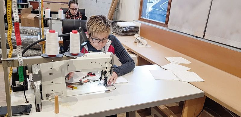 Das Team stellt sich in den Dienst der guten Sachen - unter Einhaltung der Sicherheitsbestimmungen