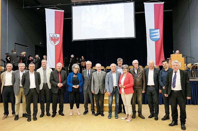 Hubert Pinggera, Erich Wallnöfer, Heiko Hauser, Josef Thurner, Dieter Pinggera, Verena Tröger, Christian Klotz, Rainer Loose, Gustav Thöni, Albrecht Plangger, Rosalinde Gunsch Koch, Herbert Müller, Gustav Tappeiner, Rafael Alber, Georg Altstätter