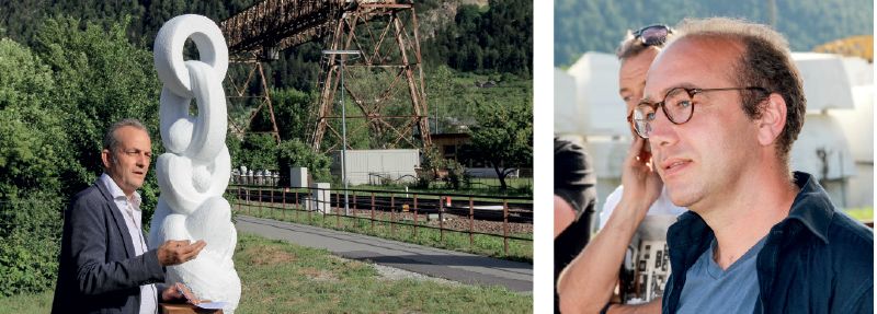 Dietmar Spechtenhauser vor der „Catena Aurea“ und der Künstler Roland Parth